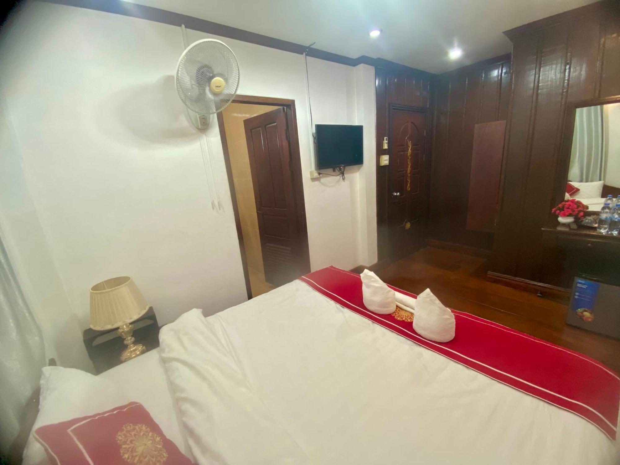 Luangprabang Villa Suan Keo Two Ngoại thất bức ảnh